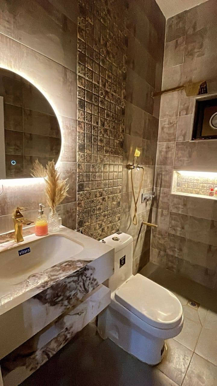 دار للبيع الدوره الجنابي خلف كليه الفرابي مساحه ١٠٠ م واجهه ٧م ثلاث غرف نوم سويت صاله مطبخ حمامات استفسار مكتب الركن الذهبي ***********
