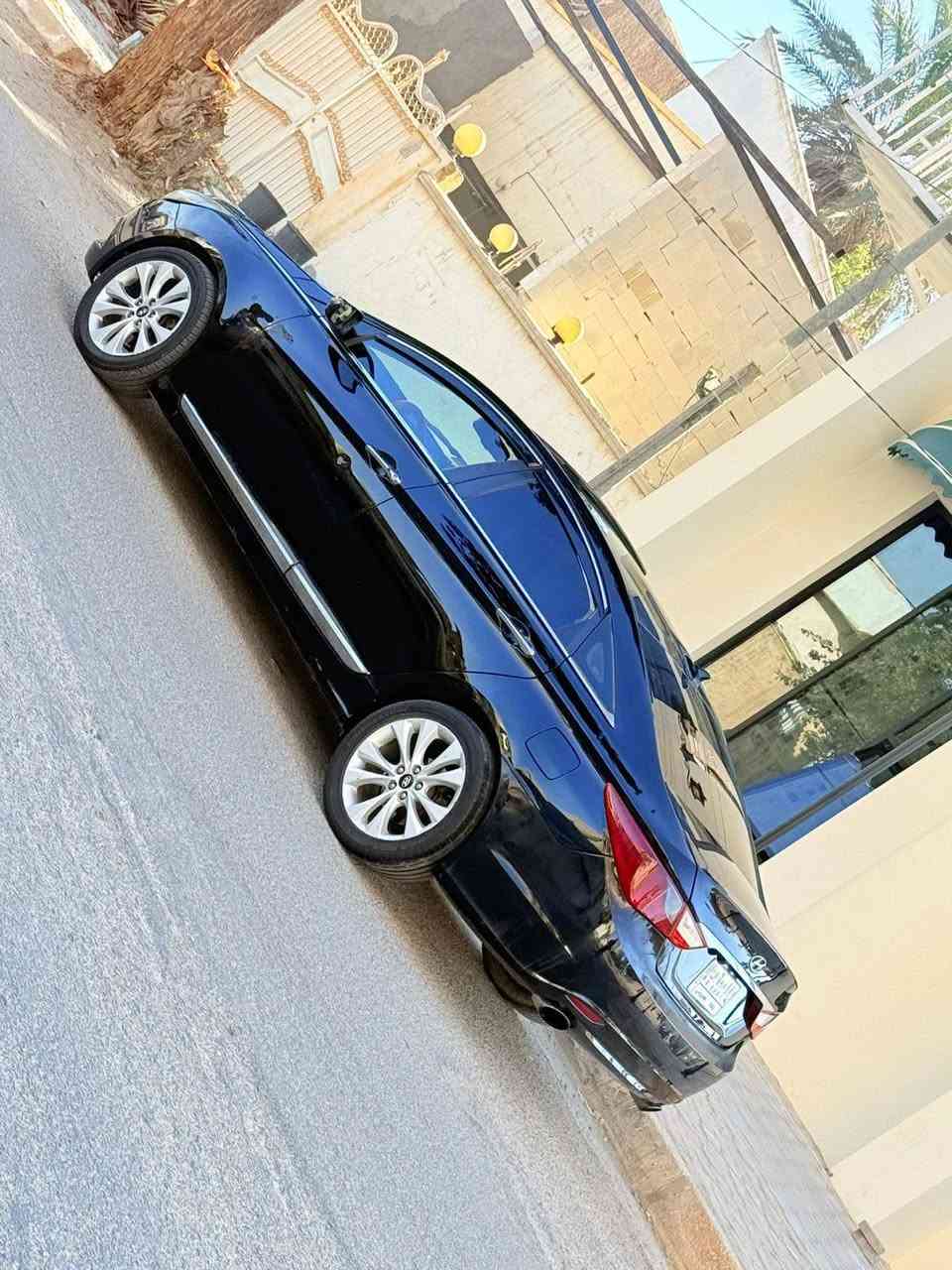 سوناتا مديل 2011 سعر 84قابل للتفاوض الأستفسار اتصل ***********وراد أمريكي حادثها جاملغ وباب بدون دواخل مواصفات فول واحد على واحد فتحه سقف بصمه تشغيل بصمه أبواب شاشه كبيره كامره خلفيه كشنات جلد كهربائي اشاير مري كهربائي قطعتين تبريد حساسات امامي وخلفي مثبت سرعه مكينه وكير مكفولات حداديه جديده تخم تاير تبريد تدفئه شغال رقم بغداد مشروع وطني سنويه ل 27 مكان سياره كربلاء
