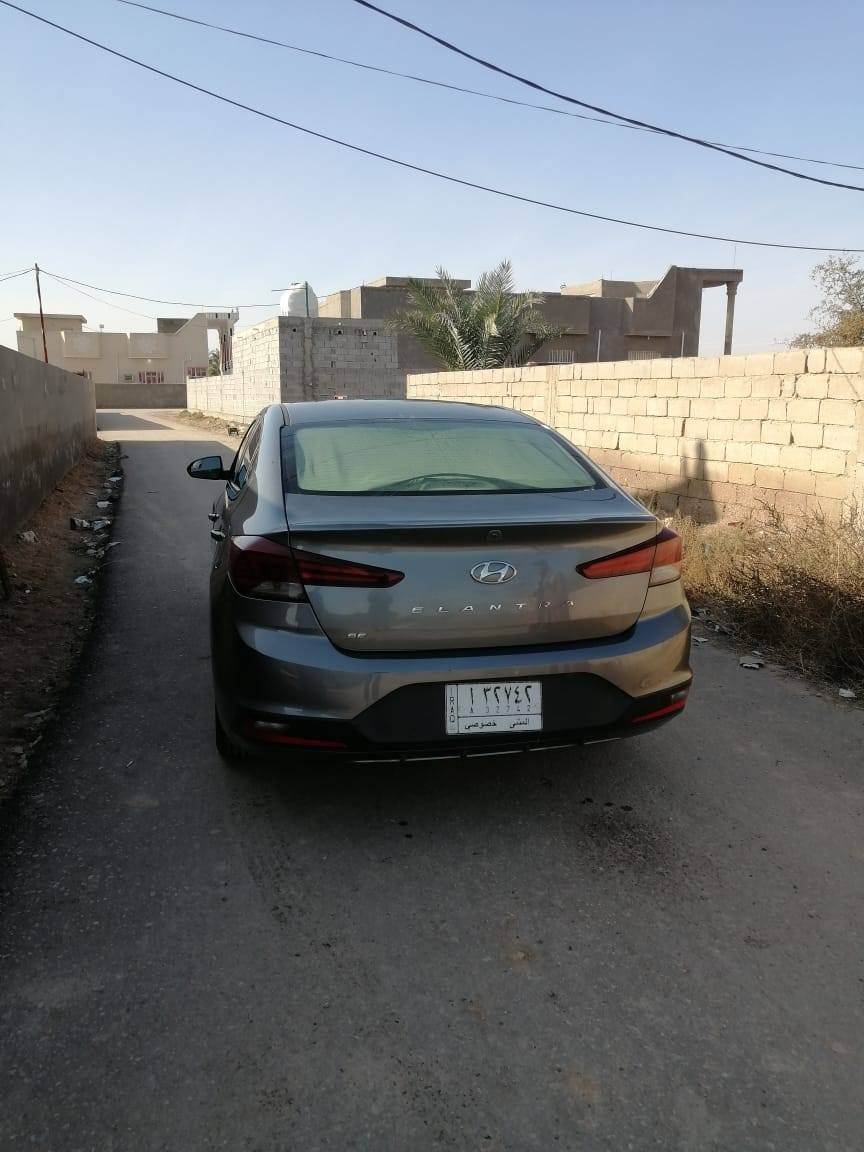 السلام عليكم
سيارة الانترا 2019 امريكي حرة مداور ثاني يوم
ضررها تبديل بنيد وصبغ جاملغ قليل بدون عابر
سيارة نظيفة وجاهزة من كلشي
للاستفسار والتواصل
***********
