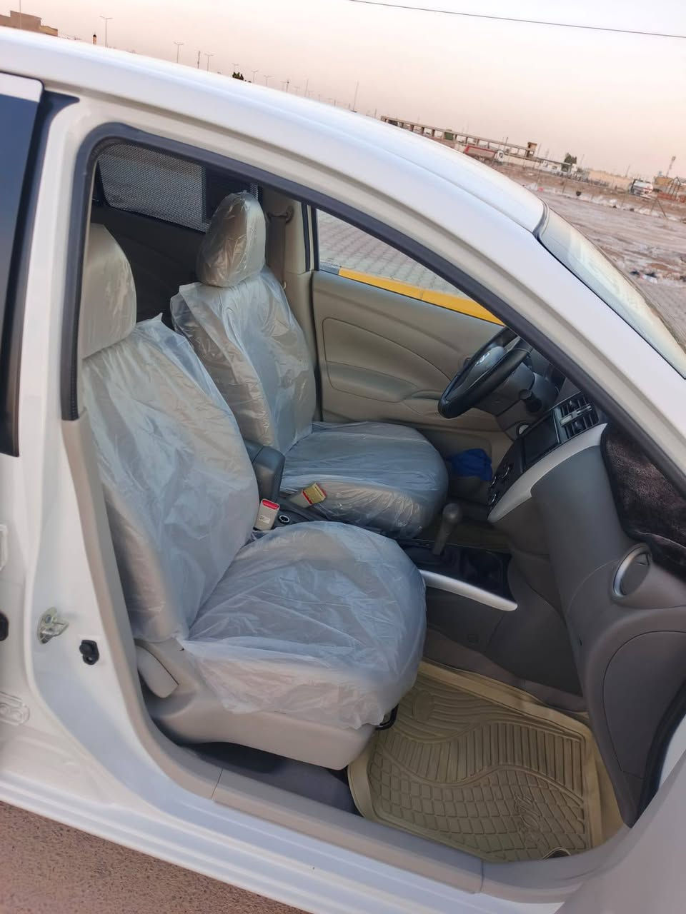 نيسان سني للبيع موديل 2024 اشاير بالمري شاشه قطعتين تبريد 
مكينه كير مكفولات 
كفاله عامه من التبديل والصبغ عدة الموجود بالسونار 
رقم اربيل دولي تريد وكالة تريد تحويل مكانها واسط الكوت 
سعر 120 $ ورقه وبيها مجال
 ‏‪***********‬‏
***********
