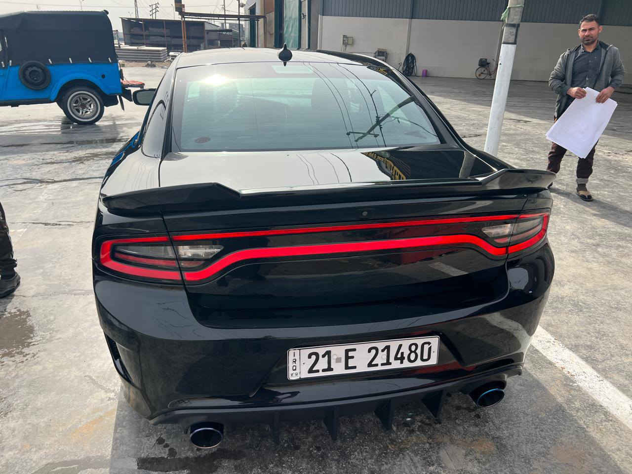 سلام عليكم جارجر للبيع موديل 2016 بون حادث بس بارد سونار بل منشور مكينه وكير تبريد  سعر 192 وبيه مجال قليل رقم شمالي تريد تحويل تريد وكاله *********** مكان السياره واسط الصويرة
