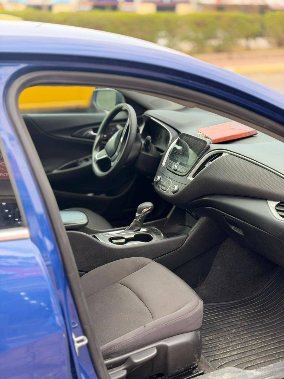 سلام عليكم اخوان 
للبيع ماليبو ٢٠٢٣ LS
ضرر/ جاملغ و باب امامي سكن صبغ بدون دواخل 
ارباك طاك مرجع شركه 
سياره/ كاتي يترقم شمالي  
شرط ترقيم 
ماشيه 60MI
سياره كلش حلوه و گاعده 
سعر/ ١٠٦ ورقه 
مكان سياره كركوك 
***********
