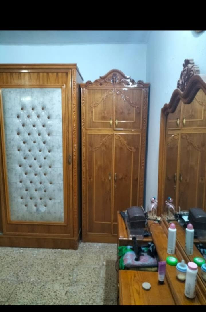 اغرفه نوم للبيع   شرط النضافه


**إذا كنت صاحب هذا الإعلان وتريد حذفه لأي سبب، رجاءا أرسل رسالة إلى الدعم الفني**