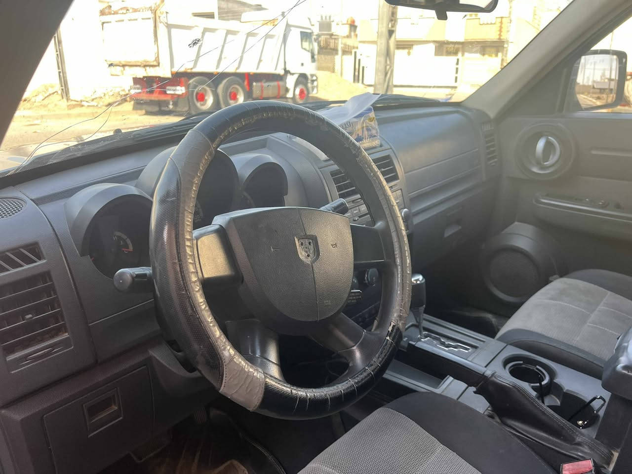 سياره للبيع مكفوله كافاله عامه رقم بغداد محرك جديد تبريد كل شغال تخم تاير مكلف بل نشر تصل ***********
