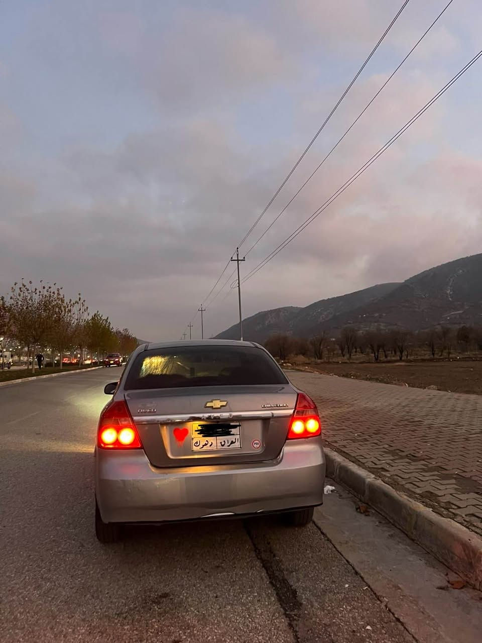 افیو مودیل 2009 حیزام سبخ کیر عادی مکینه و گیر بشرت تحویل بشرت تبرید سه ر سویجی سعر 57  رقم تلفون *********** دهوك, العراق
