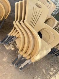 كراسي جدد بعدهن عدد 50 أبيعهن شلع سعر الكرسي 9 آلاف   07735302105