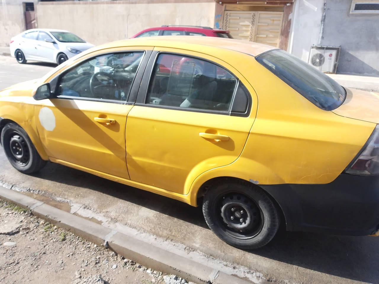 السلام عليكم ورحمه الله وبركاته افيو للبيع وارد امريكي السيارة ما بيها حادث الهيئة صفر غرامات صفر مشروع وطني رقم اجنبي تحويل شرط السعر 42 وبيها مجال 
***********
***********
مكلف بل نشر
