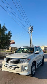لاندكروز بريم • ٢٠١٤ • ماشي ١٥٠٠٠٠