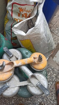 أقراط بورسلين • شغالة • كمية متوفرة