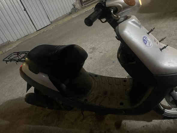 سلام عليكم بطه للبيع 2003كامله دراجه مال حاويه سعر٤٥٠ تواصل ***********
