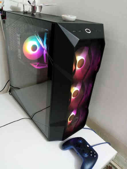 للبيع سيت اب كامل سعرة مناسب مستخدم اقل الشهر تجي تفحص وتاخذة بي RTX5060ومعالج جيلi5 تشغلك 2k وشاشة اي او سي 280هرتز الميز ارجي بي كل قطع ضمان وصلولات شراء موجودة  مكاني نجف  سعرهة1900وبيهة مجال جيتك ***********
