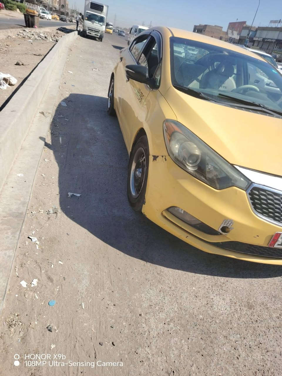السلام عليكم

كيا فورتي 16 وارد امريكي كامل موصفات ماعده فتحه بسكف ماكو  مكفوله كفاله عامه بيهه بابين باب الصدر والوره وملاحضات بسيطه  سنويا 29 رقم انكليزي كهربائيات كلهه كامله سياره جاهزه من كلشي كبل لشارع ‏‪***********‬‏ السعر 95 وبيهه مجال للشراي
