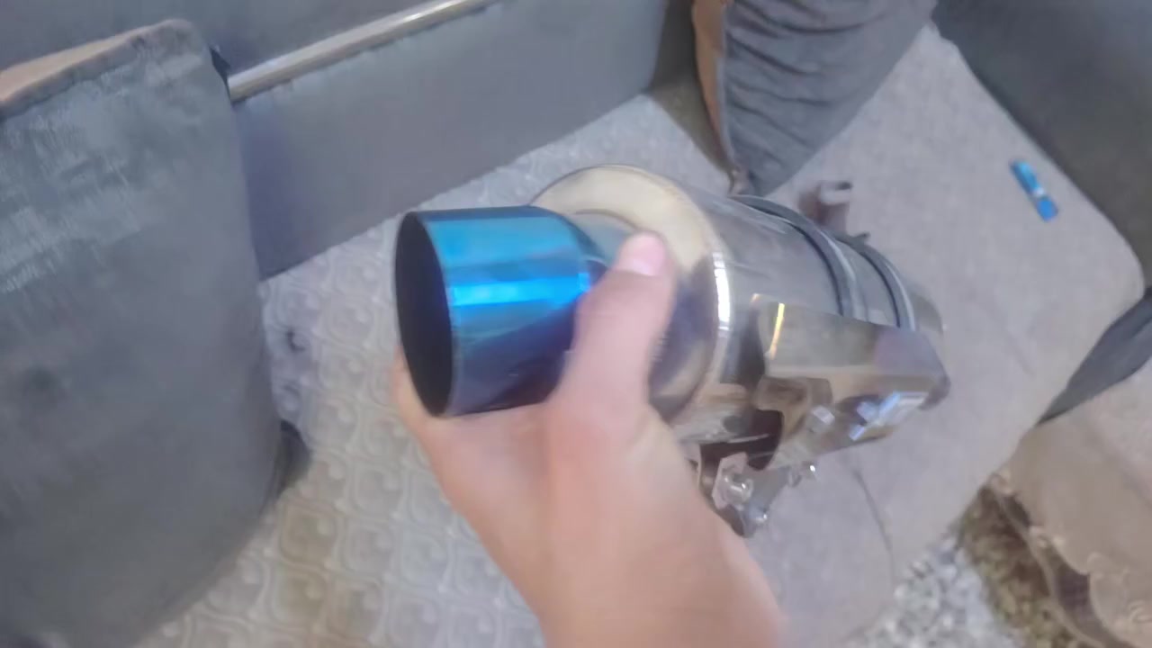 السلام عليكم صالنصة حلزونية صوته مرعب للبيع ترهم عل ماكس وعل سكنس فحل صالنصة جديدة قطرت لحيم ما بيهة سعره 45 الف بيهة مجال حك الجية فقط فقط وال ما يعرف سعرهة لا يضل يسولف ترى صايمين وما بين حييل مكاني شارع فلسطين الرقم ***********
