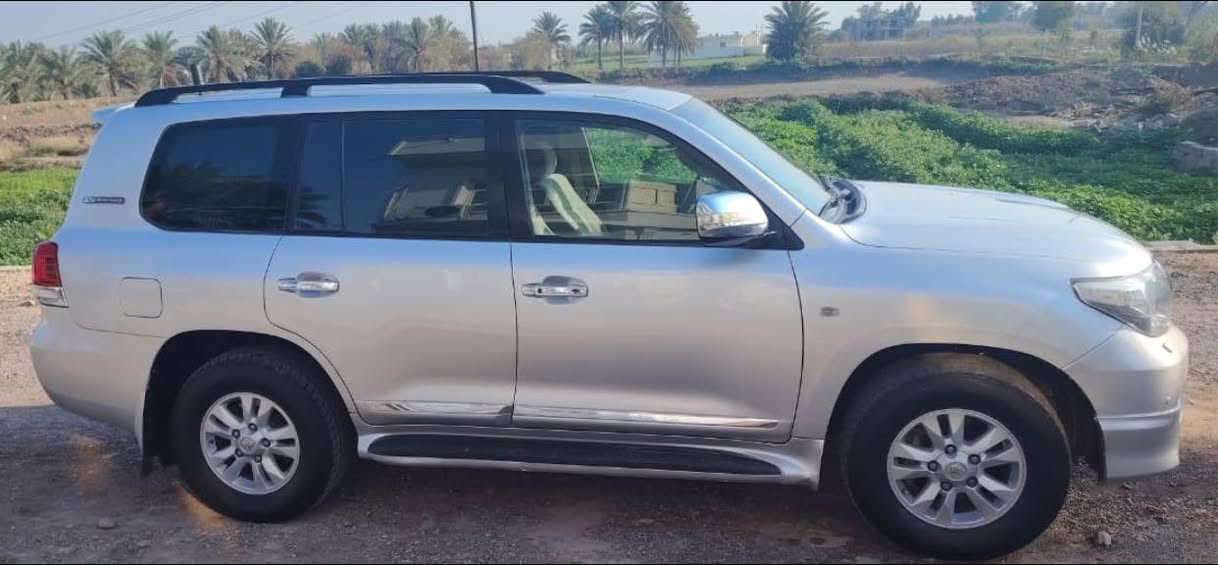 لاندكروز 2010 فول مواصفات رقم شمالي دولي تحويل ٢يومً سياره مكفوله من الصبغ نضافتها ممتازه سونر مرفوق مع الصور السعر ٢٨٨
ماشيه ١٤٢
للاستفسار ***********
***********
