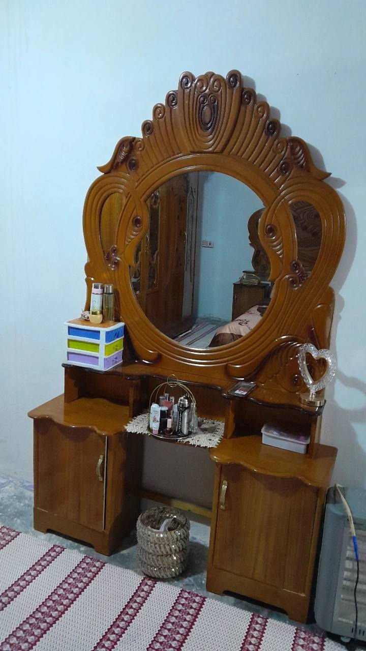 سلام عليكم غرفت نوم نضافه ٩٠
سعره ٨٥٠ 
بلصمعي جديد ***********
