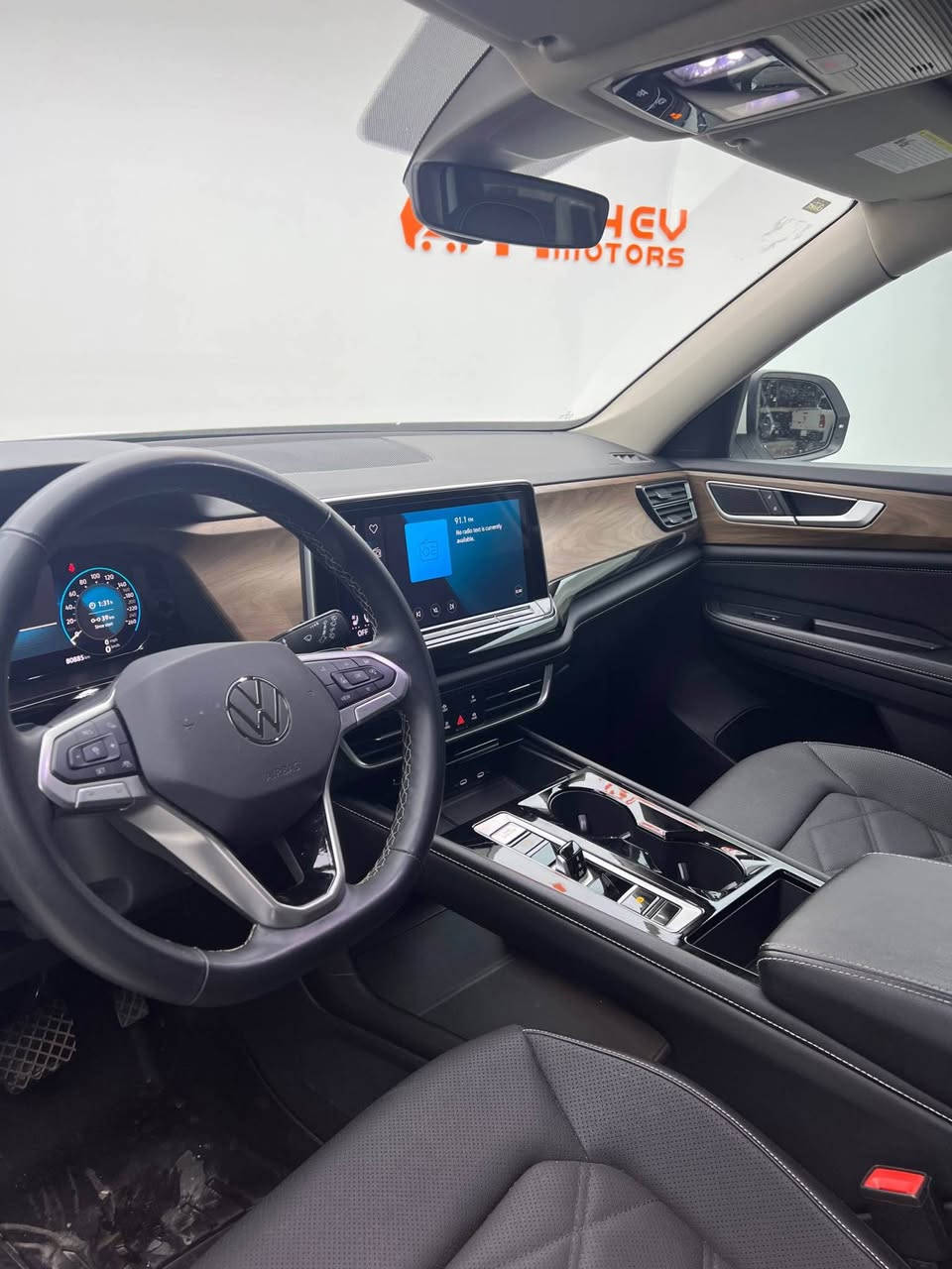 Volkswagen atlas 2024
فولكسفاغن اطلس ٢٠٢٤
مواصفات SE فول بدون فتحة
مكينة ٤سلندر حجم٢.٠
ماشية ٢٠،٠٠٠ميل فقط
السيارة بدون صبغ نهائيآ 
رقم الشاصي موجود ويه الصور بيها ايرباك برده طاك مرجع سستم شركة ١٠٠٪؜
مكفولة من كير و محرك و حجر كزوز

و ب سعر(268$) ورقة و بيها مجال 

مكان السيارة

دهوك -معرض ارشف R-Shev
رقم51 من معارض التيرمينال 

***********
*********** دهوك, العراق
