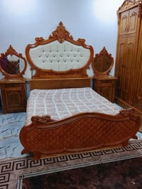 غرفة أخشاب مستخدمة للبيع مشتريهة ب٣ملاين سعرهة مليونين أو بيهة مجال قل...