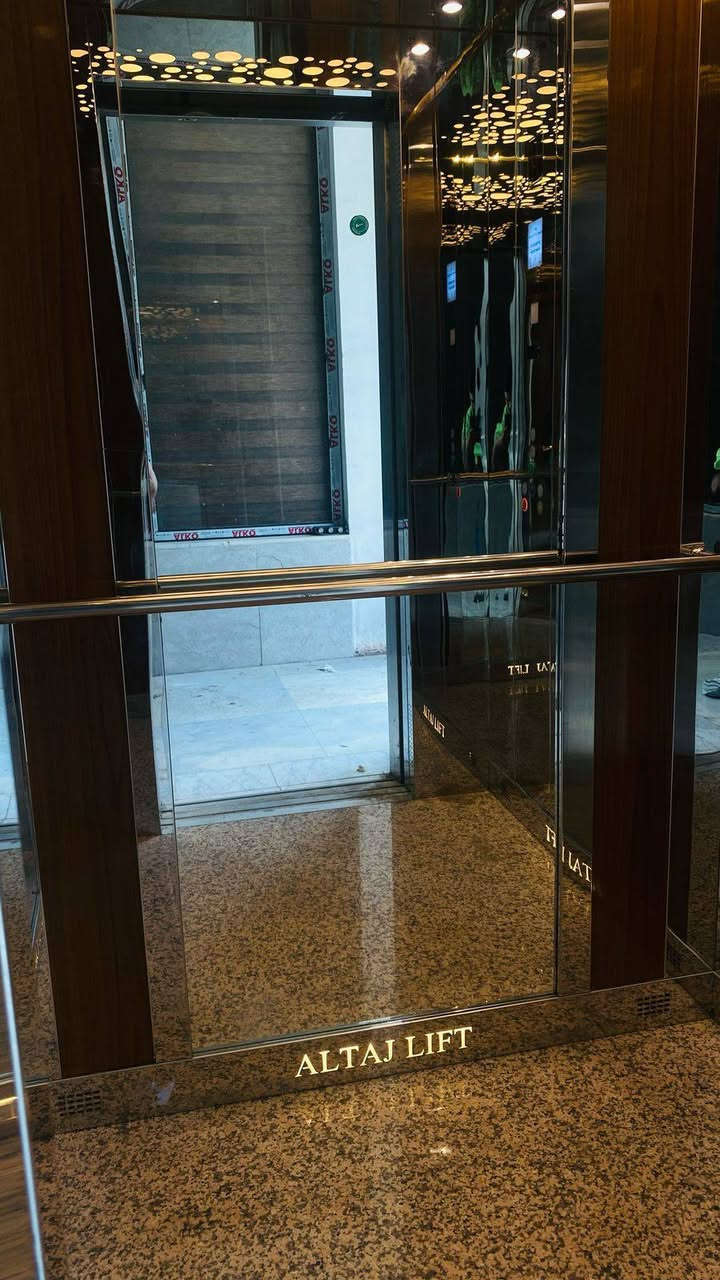 شركة التاج للمصاعد والسلالم الكهربائية .. وين ما تكون احنا نوصلك! 🚀
أمان، جودة، وسعر مناسب.
🛗 مصاعد منزلية وتجارية.
📈 سلالم كهربائية للمولات.
🔧 صيانة دورية وضمان على جميع الأعمال.

📞 ***********
📍 الكرادة - بغداد

تواصلوا معنا الآن، فريقنا بالخدمة. 🤝

#مصاعد_العراق #الكرادة #بغداد #شركة_التاج
