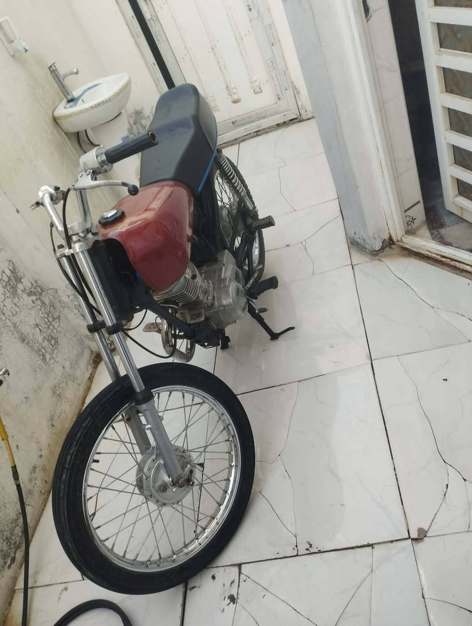 البيع سكنر 350 وبيها مجال مكان نجف


**إذا كنت صاحب هذا الإعلان وتريد حذفه لأي سبب، رجاءا أرسل رسالة إلى الدعم الفني**