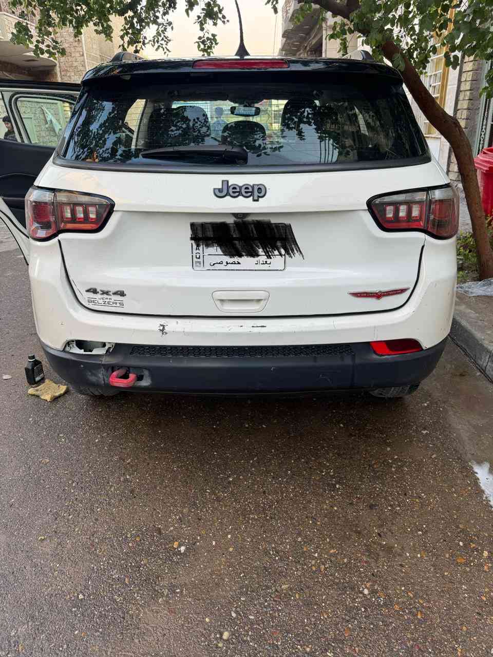 جيب كمبارس دفع رباعي اربع مودات
1محرك 4سلندر 
2كامره +الجامه البصف السايق وكفات
3:عدد الركاب5

الاستفسار يرجو |>>>
⬇️
لاتصال على الرقم  التالي 
***********
