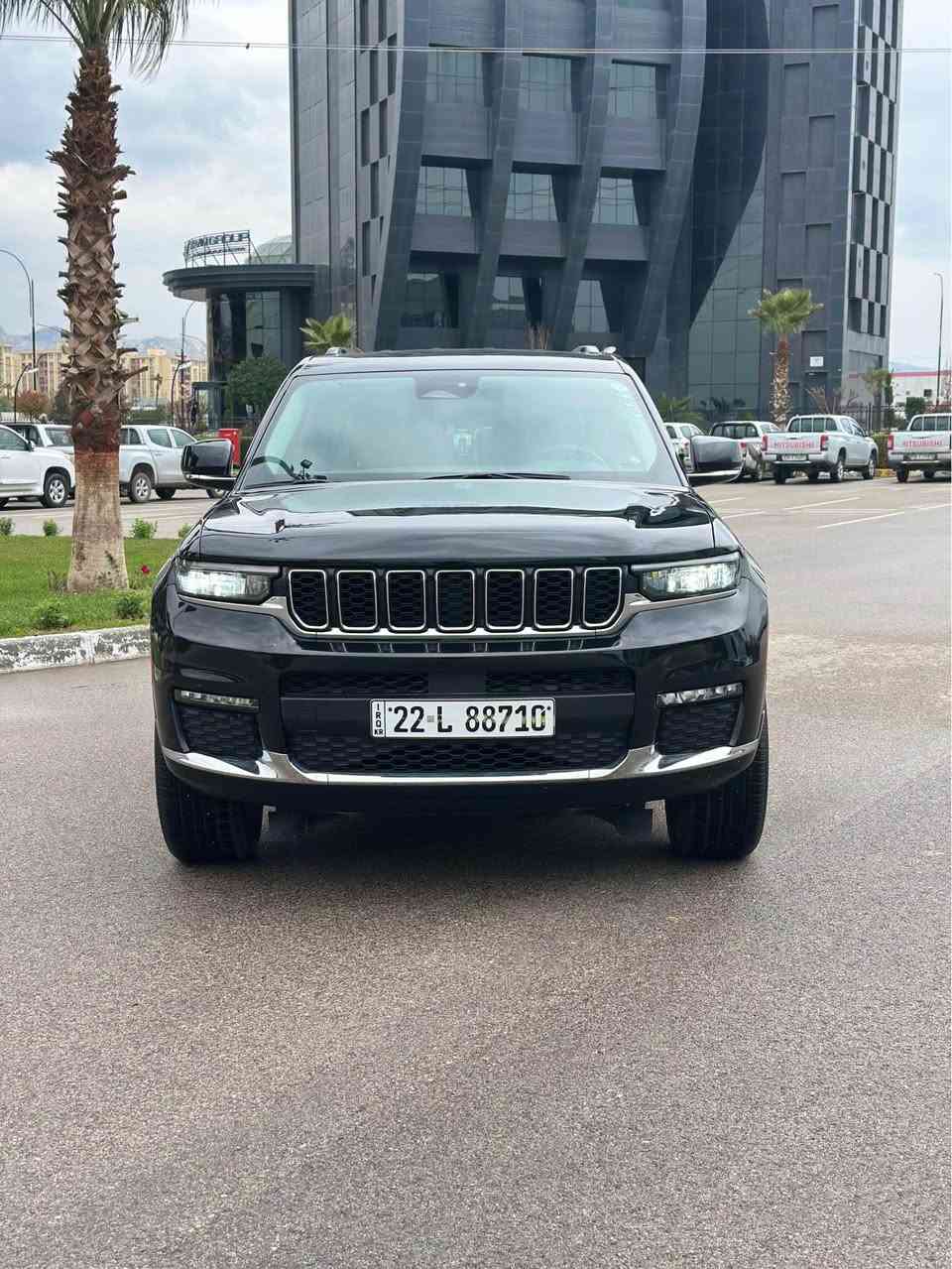 سلام عليكم 
🔥 جيب كراند شيروكي L 2023 🔥
سعر كلش مناسب
مرقم جاهزة ✅
ماشية 19 ألف
فورويل 4WD
7 راكب 
محرك بنزين  6 سلندر  (المرغوب )
بي ثلاث قطعة صبغ ، دواخل و ايرباكات مكفول بشرط 
گير – محرك – كهربائيات  كلشي كبس وبشرط الفحص
سعر 258 ورقة مجال 
📍 محافظة دهوك

📞 *********** سميل, دهوك
