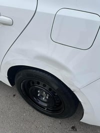 كورلا 20 وارد امريكي حادثها فقط تبديل جاملغ  امامي وبنيد بدون ايرباك  ...