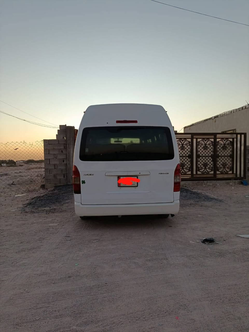 جنبي 2012بصره تحويل محرك توه مشدود تخم تاير جديد حداديه بيه صبغ دوائر فقط وبيه بل الغد  طخة خفيفه سعر 100 وبيه مجال بسيط مكان سياره (بصره . الزبير)
 واي استفسار ***********
