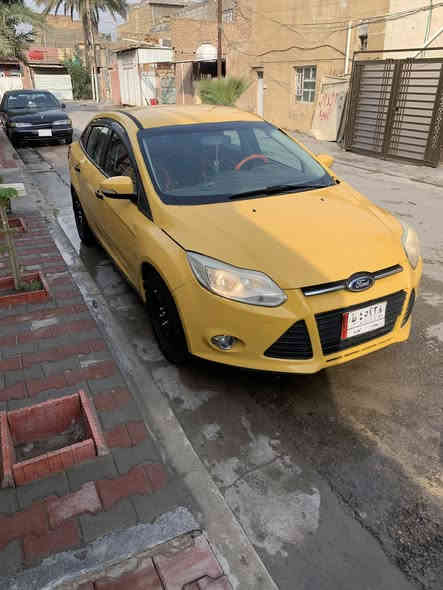 السلام عليكم ورحمة الله وبركاته 
فورد فوكس 2013 
مكينة وكير كورلا 
ما اندل راعيها وابيع كوم حديد 
وأتعهد من السرقة والعشائر فقط
السعر قفل 35
بغداد الحسينية ***********
