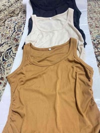 ٣ قطع • مقاس لارج • ملابس