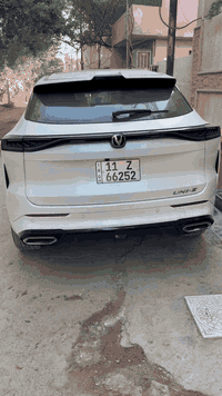 السلام عليكم شباب شانجان يوني z  تفاصيل داخل الفديو سياره ماشيه خمس آلاف وقابل للزياده بلكن هايبرد شحن و بانزين بيها ضربه بل دعاميه الاماميه اقل شبر مسويها سياره مغلفه ppf كامله سياره مرقمه ومكفوله من كلشي المكان بغداد سعر ٢٥ مليون ونص  بيها مجال قليل ***********
