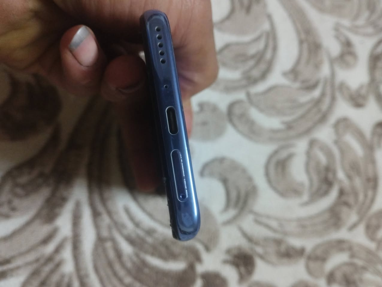 سلام علیکم موبایل مال بیت  للبیع هواوی y9a حیل نضیف نضافه فول 100/100 کل عیب مابی مواسفات کامرتە 64میکە بکسل شاحنە تایب سی شحن مالە فول ذاكرته128کیکە رام 8  مبدل شاشە اصلی درجه اوله سعر 115وبی مجال للشرای اذا شرای تعال خاص او خابر عل رقم *********** عنوان کرکوک  قادسیە2
