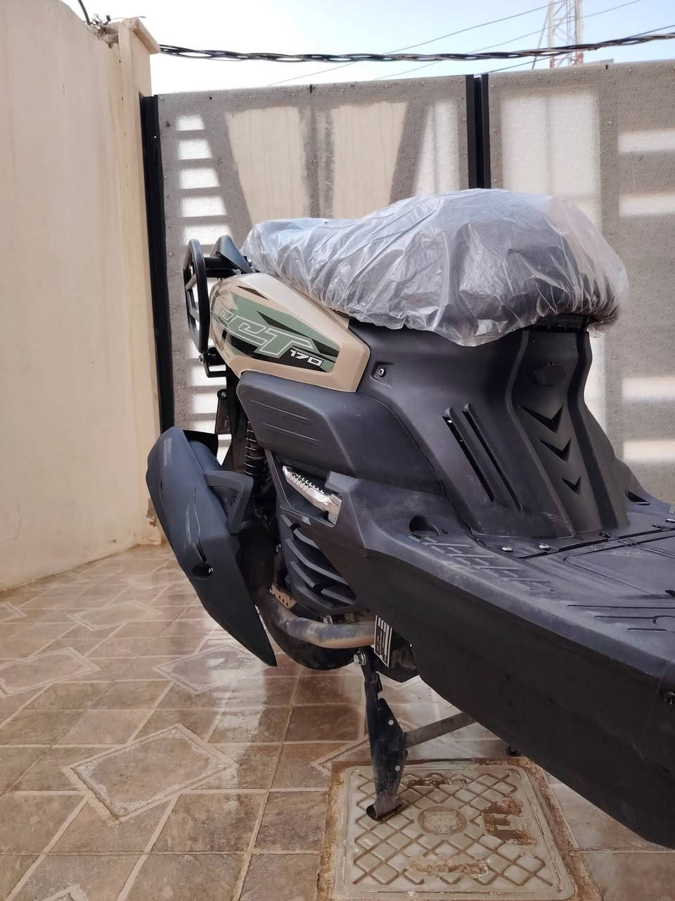 السلام عليكم دراجة نارية محرك 170cc تحويل مباشر رقم اربيل موديل ٢٠٢٦ سنوية تنتهي سنة ٢٠٣٢ الدراجة بضمان الشركة باقي شهرين وينتهي الضمان مكفولة من اي عطل.. سعر ١٤ ورقة الجاد يدخل خاص.. هاي التفاصيل


**إذا كنت صاحب هذا الإعلان وتريد حذفه لأي سبب، رجاءا أرسل رسالة إلى الدعم الفني**