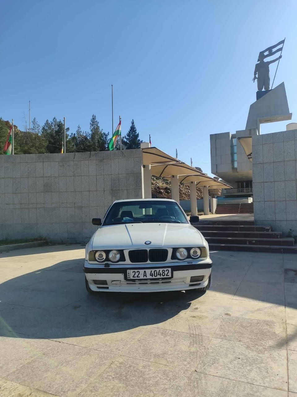 سەرەتا بەناوی خوا 

ئەم بیئێمەم هەیە بۆ فرۆشتن

Bmw 525 1991 🇩🇪

تۆماتیک 
سلاید 
تەبرید
دوو جام کارەبایی
ABS 
دوو کوشن کارەبایی

بۆیاغی نییە

سەنەوی تا 2028 نوێیە و ڕەقەم هەولێرە

بۆ زانینی نرخ پەیوەندیم پێوە بکەن 

***********
