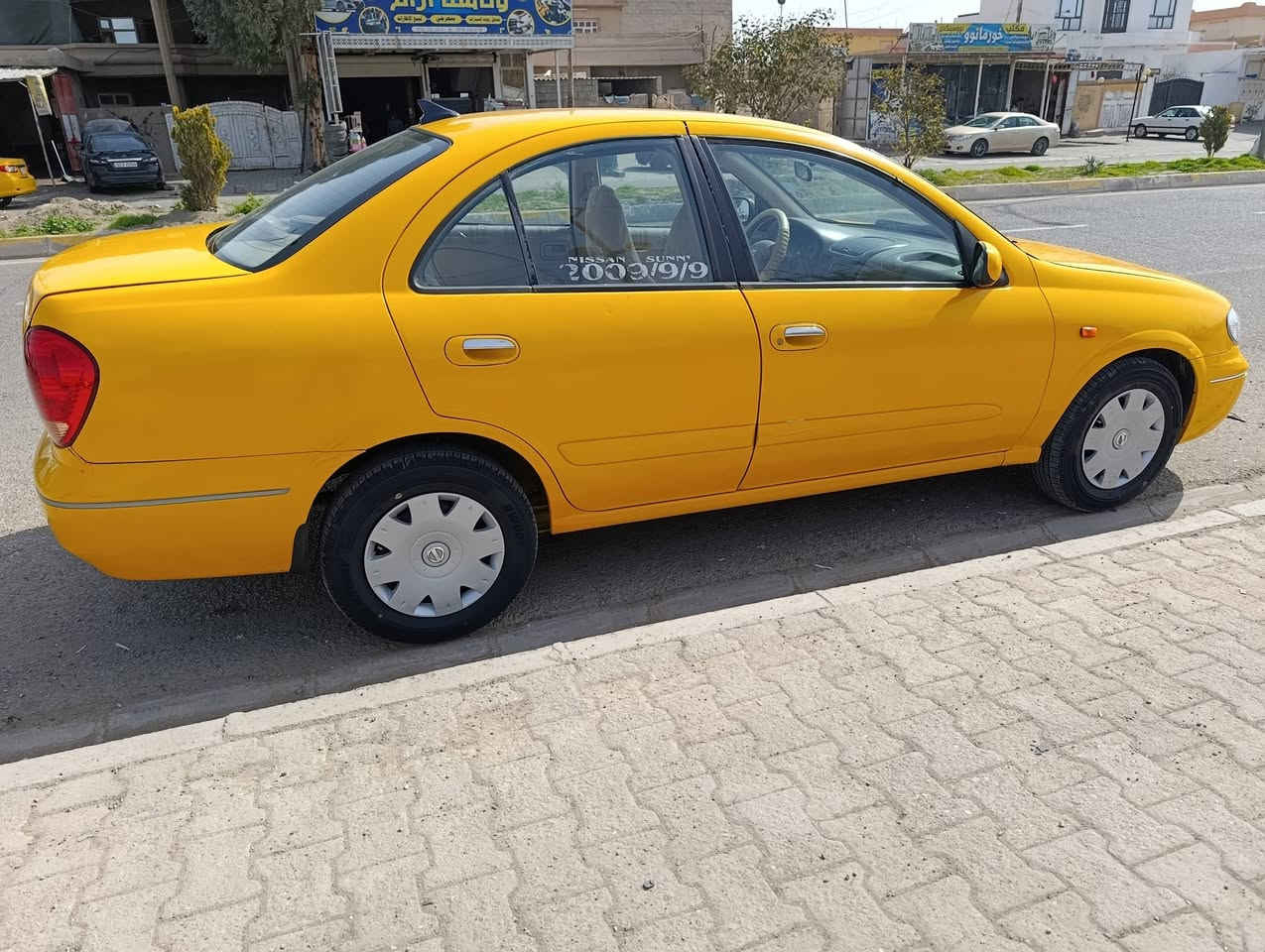 نيسان سني 2009 ياباني كير اوتماتيك محرك قبغ اسود بدون تبديل فقط تصفيات مال صبغ بيها طخة خفيفة بالمسطرة مال صندوق بدون دواخل رقم صلاح الدين مشروع وطني رقم انكليزي شرط التحويل هزة جديدة كير محرك صدر تايرات كلة شرط للبيع او مراوس مع كورلا 
***********
***********
