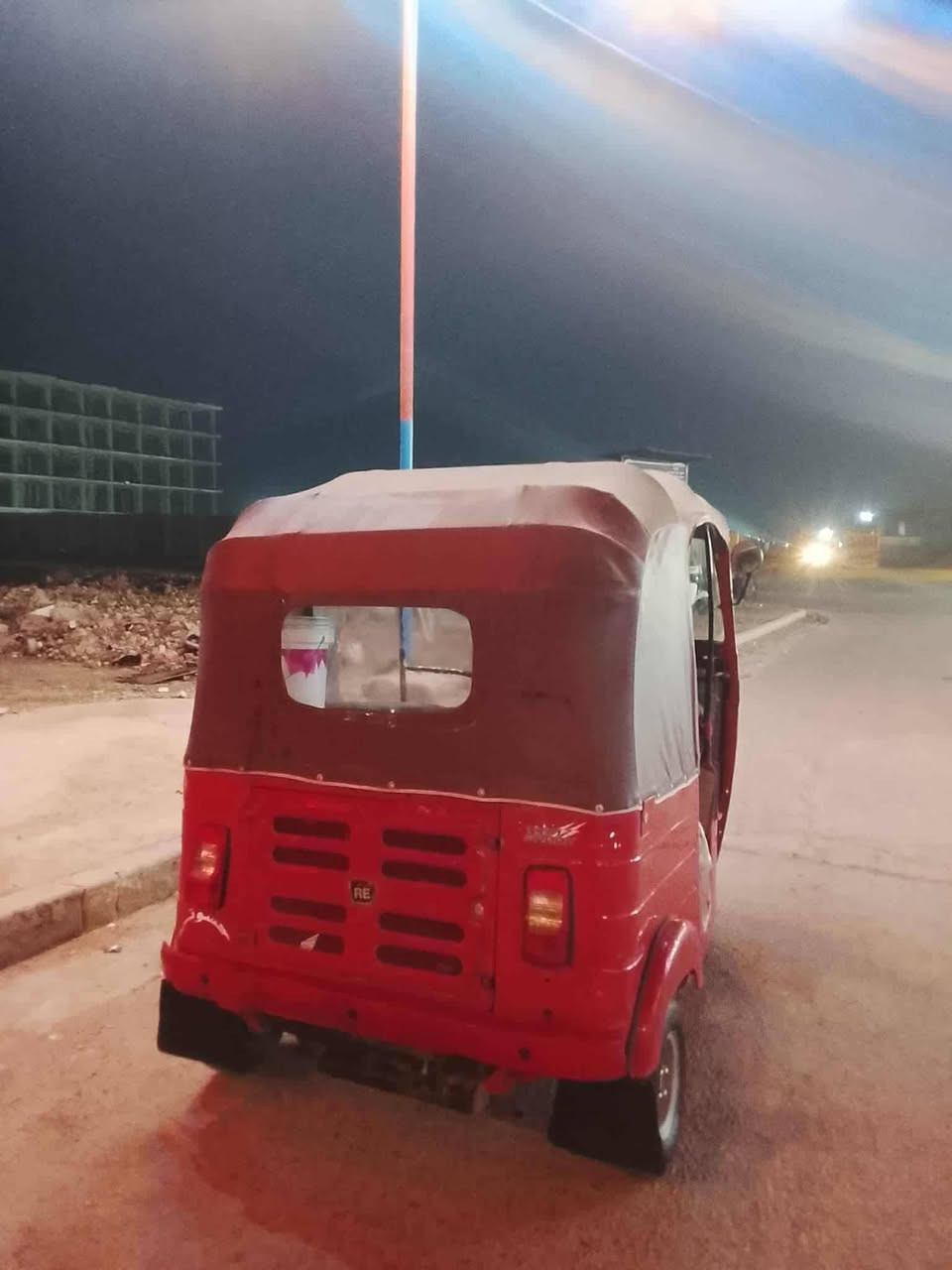 السلام عليكم تكتك للبيع كامله مكمله مكينه لا تنقص ولا تبخر خير من الله اوراق كامله سبعه السعر 4ونص الشراي راسلني ***********
