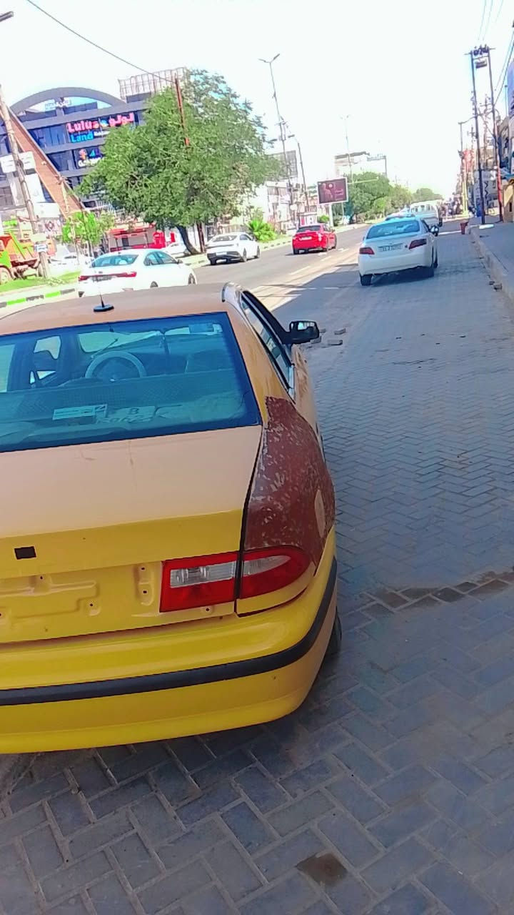 السلام عليكم سمند موديل 11ناطق سياره جاهزه كبل للشارع بيها ضربه جاملغ خلفي وصندوق سياره تبريد ثلج مكينه كير خير من الله كهربائياتها كلها شغاله  السياره رقم انكليزي بأسمي ومصفره ربع ما عليها السعر 28 وبيها مجال حك الجيه مكاني بغداد غزاليه وهذا رقمي ***********
