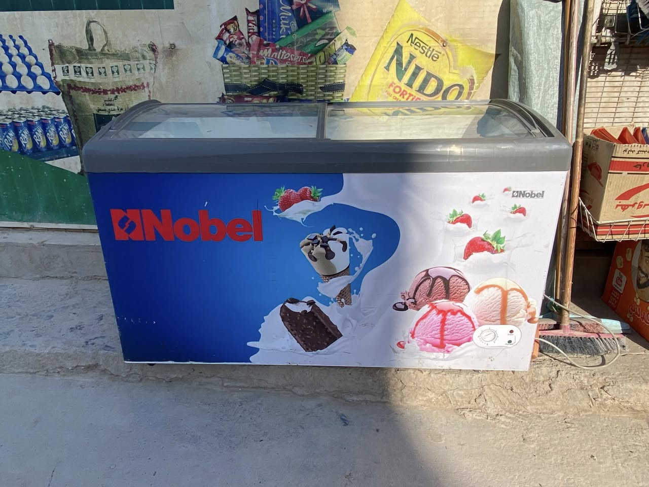 مجمده البيع متر و30 المكان علوه الرشيد سعر 275 مجال بسيط نضيفه كلش ***********
