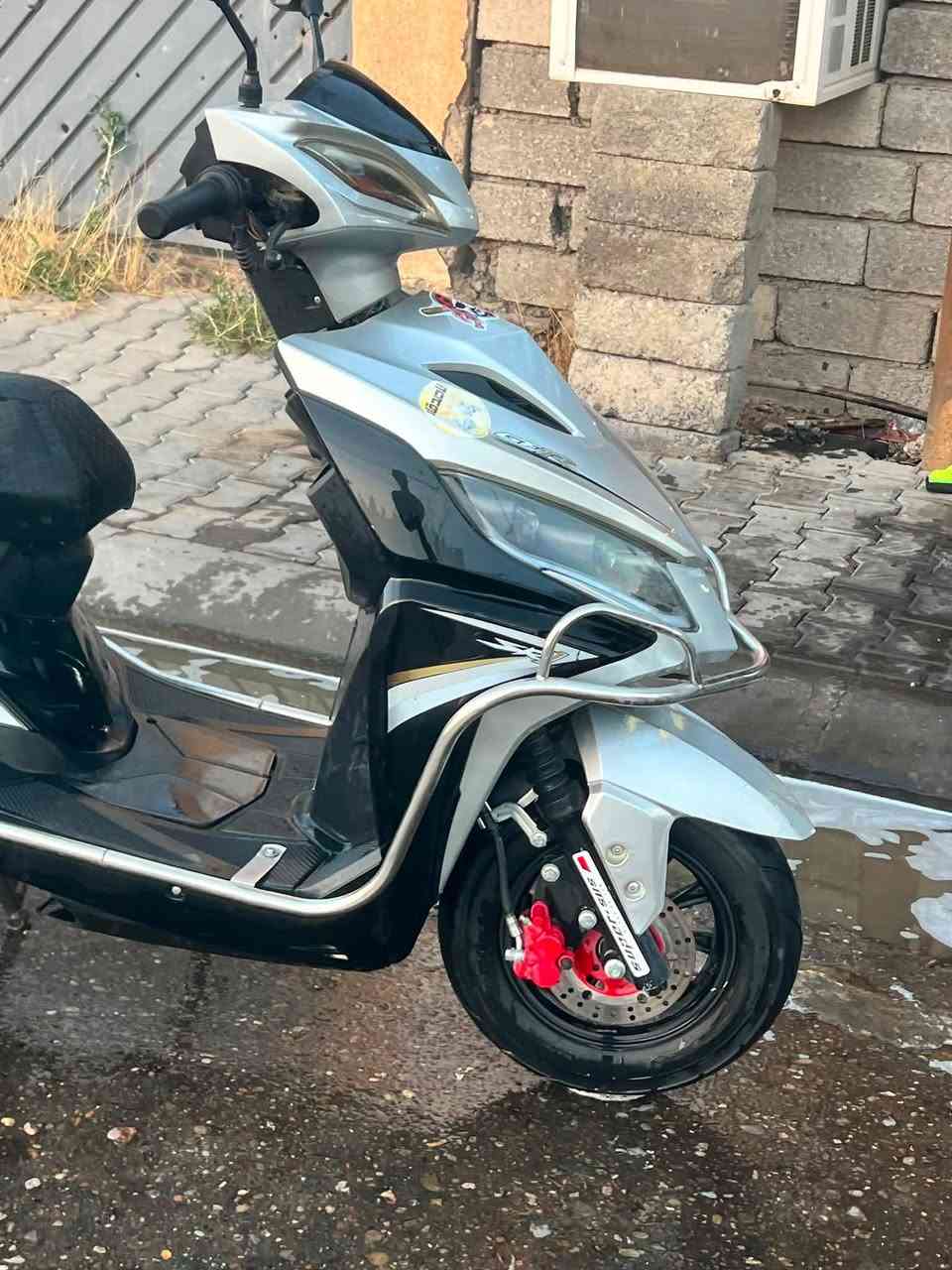 مطور لبيع سعر ٦٠٠ رقم هاتف ***********
