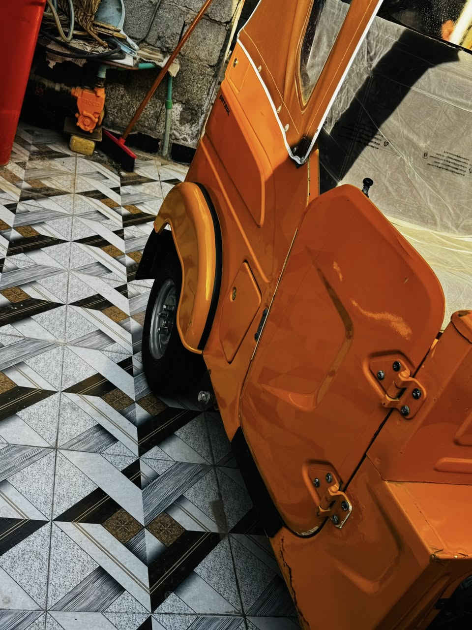 سلام عليكم تكتك موديل 2021 /شهر 11/رقم بصره بسم راعيها بصره تحويل ثاني يوم  كفاله عامه بيها بس البارد موضح بتصوير 
***********
