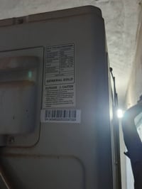 سبلت للبيع شرط الشغل مامفتوح خلاص بس منقص غاز السعر ٣٥٠ وبي مجال 07855...