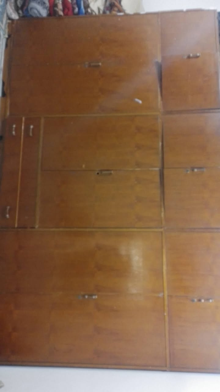 للبيع  ثلاجه شغاله كلشي مابيها  سعرها ١٦٠وبيها مجال بسيط  كنتور صاج  سعره٢٥٠قفل


**إذا كنت صاحب هذا الإعلان وتريد حذفه لأي سبب، رجاءا أرسل رسالة إلى الدعم الفني**