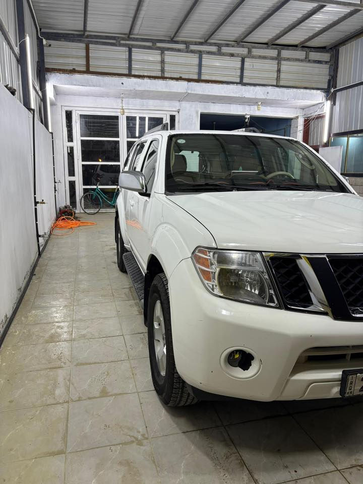 للبيع فقط
نيسان باثفندر 2008 وارد خليجي 
محرك 6 سلندر  4000 ،
دفع رباعي
7 راكب تبريد 3 قطع   
صدر امامي خلفي جيد  
محرك جديد 
تخم تاير جديد 
بيها منضومة غاز 60 لتر 
سيارة ما بيها نقص 
دعاميه اماميه مبدله 
صبغ الجاملغ الايسر 
بيها صبغ قليل بباب الجنطة

سنوية باسمي تحويل ثاني يوم 
السعر 95وبيها مجال للشراي 
مكان واسط الكوت 
للاستفسار الاتصال على الرقم  ***********
