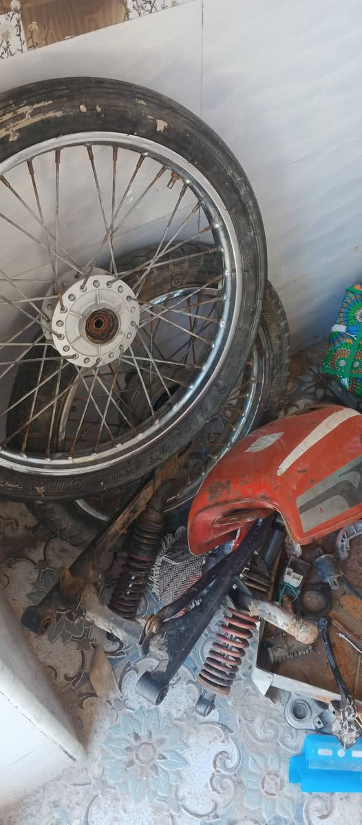 للبيع سعر 125وبيه مجال كومه حديد


**إذا كنت صاحب هذا الإعلان وتريد حذفه لأي سبب، رجاءا أرسل رسالة إلى الدعم الفني**