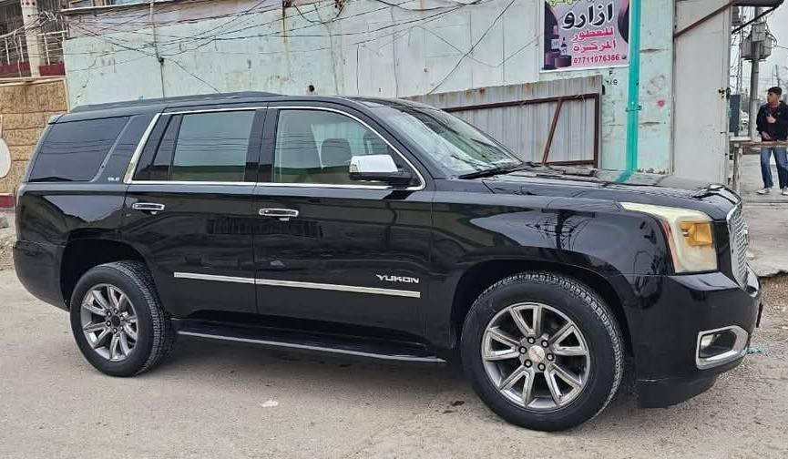 جمسي يوكن 2015 خليجي وكاله المنصور 
مكفوله ماشيه 112الف حقيقي 
سياره جديده بمعنى الكلمه 
رقم سليمانية باسمي تحويل مباشر 
فول مواصفات SLT 

💎 ســعــر ✅ ::  الــرد تلقائي📮

مابيها أي خلل او نقص 

رقم صاحب السيارة 
***********
