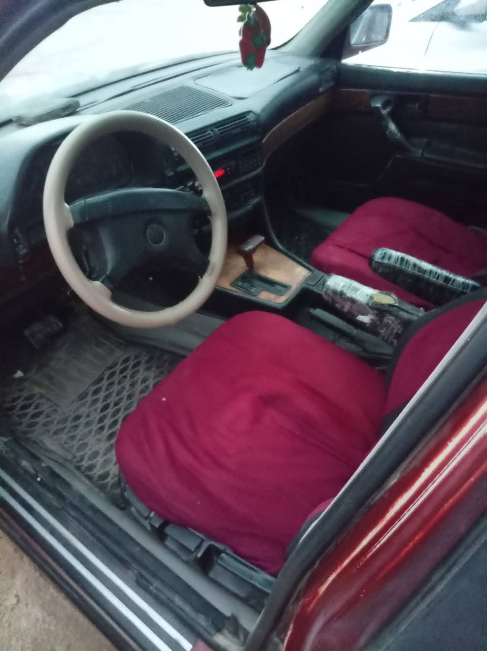 BMW البيع مكينه وكير خير من الله  تبريد  شمال رقم
بغداد دولي تحويل مباشر بيها صبغ حزام 
السعر ٣٤وبيها مجال تسئلني تكلي شكد الحجم
والله ما عرف تجي شوف بعينك مكينه ٦ سلندر
مكان السياره بابل لاسكندريه لاتصال ***********
