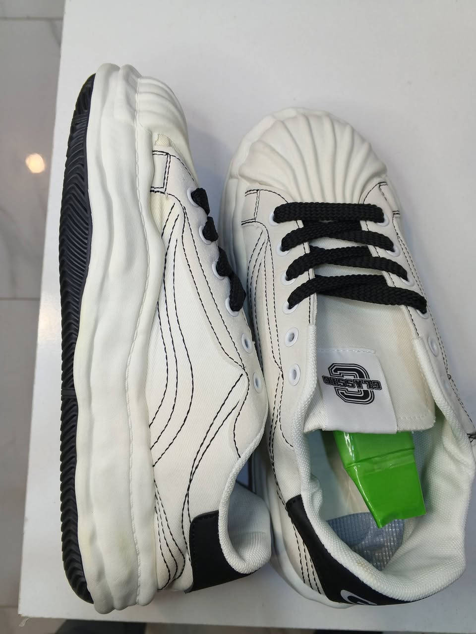 🚨 آخر الكمية 🚨
أحذية شبابية كسر اليوم
كل زوج بـ 5,000 دينار
مقاسات محدودة
احجز هسه قبل النفاد ⏳ *********** واتساب
العنوان جسر ديالئ منطقه الساهرون مقابيل مدرسه غصن الذهب الاهليه
