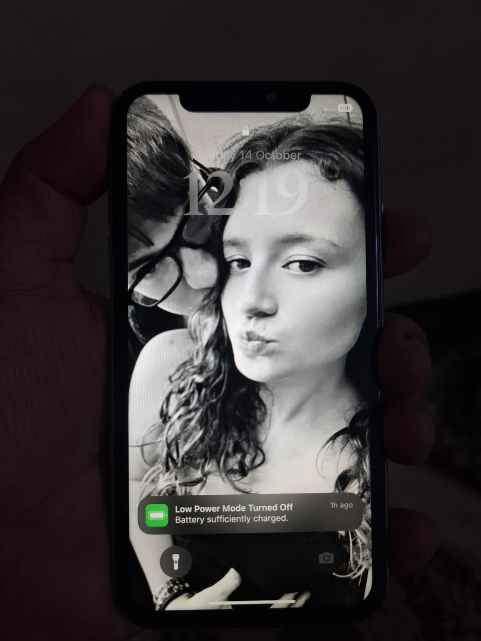 السلام عليكم ايفون ١١ مقفول وبي اي كلاود شاشة اصليه ابيعه ادوات سعره ٦٥ الف
***********
