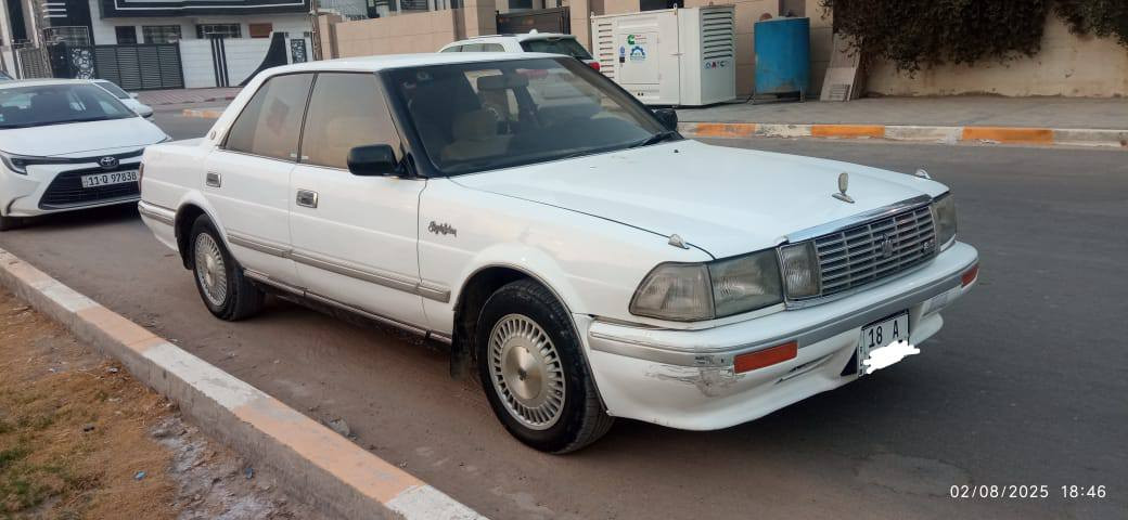 هارتوب موديل 1990مكفوله من الضربه والكص ونقل الجثة سياره جديده مكينه وكير حداديه خلفي  وامامي تدفئه تبريد شغال تخم تاير جديد رقم بابل انكليزي باسمي مكاني حله المركز السعر 55 وبيها مجال
 ***********
