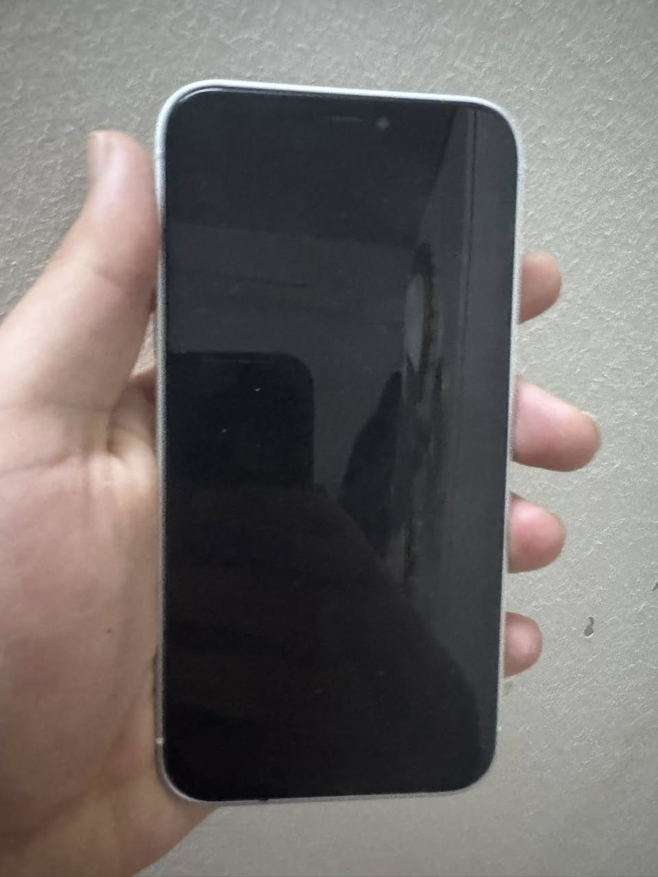 ايفون xr محور 17 تحوير درجة اوله ذاكرة ٦٤ جهاز كله بلاد فقط بطاريه مبدل اصلي فيس إيدي شغال جهاز نضيف فقط بيع بدون مراوس سعر ١٦٥ قفل ***********
