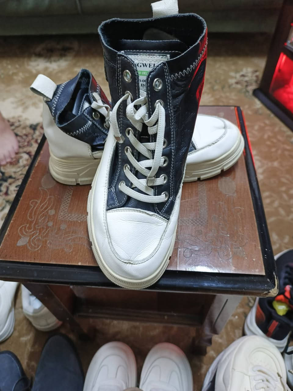 السلام عليكم ورحمة الله احذية ماركة بالة اوربي يعني حذاء اجلكم الله انسة يخرب بسماية ٦٠٢ A سعر القطعة ٦٠٠٠ الف تصفية بضاعة


**إذا كنت صاحب هذا الإعلان وتريد حذفه لأي سبب، رجاءا أرسل رسالة إلى الدعم الفني**